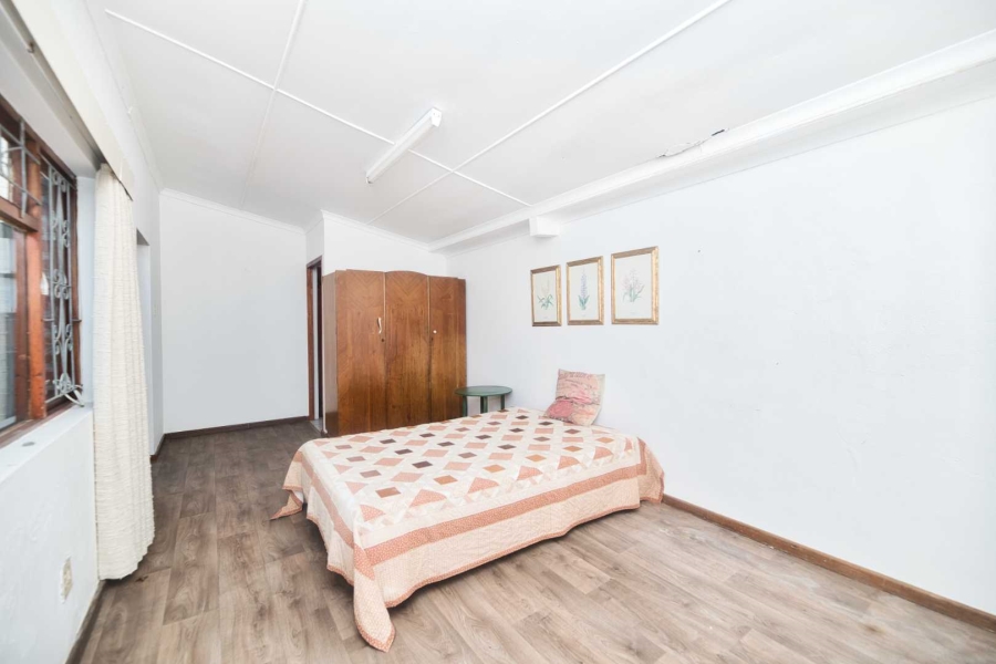 4 Bedroom Property for Sale in Westcliff Western Cape